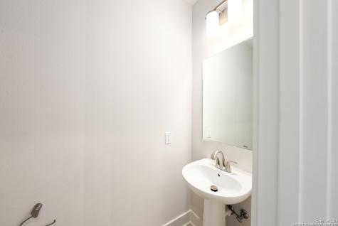 419 Ira Avenue San Antonio TX 78209