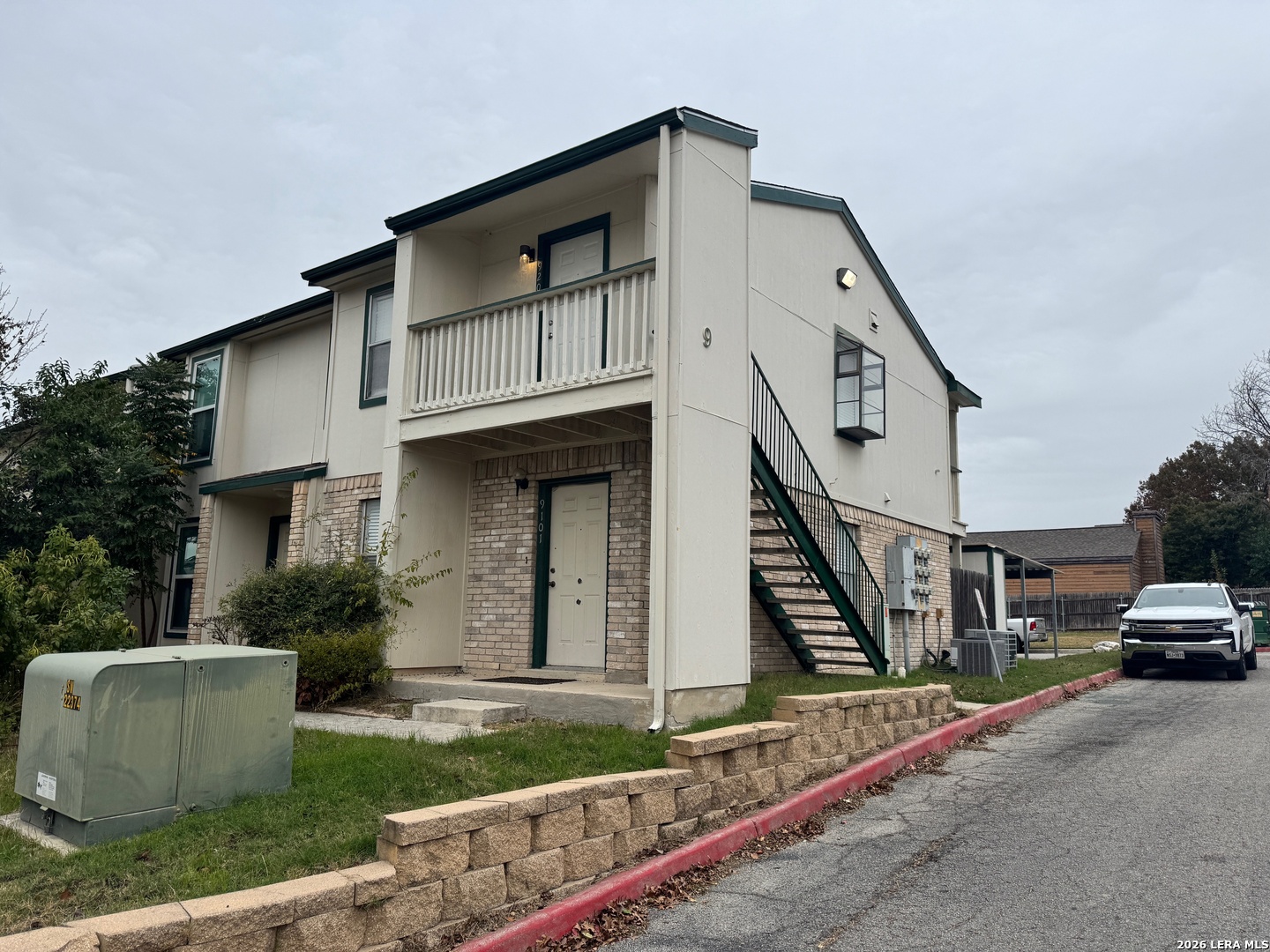 4949 Hamilton Wolfe San Antonio TX 78229