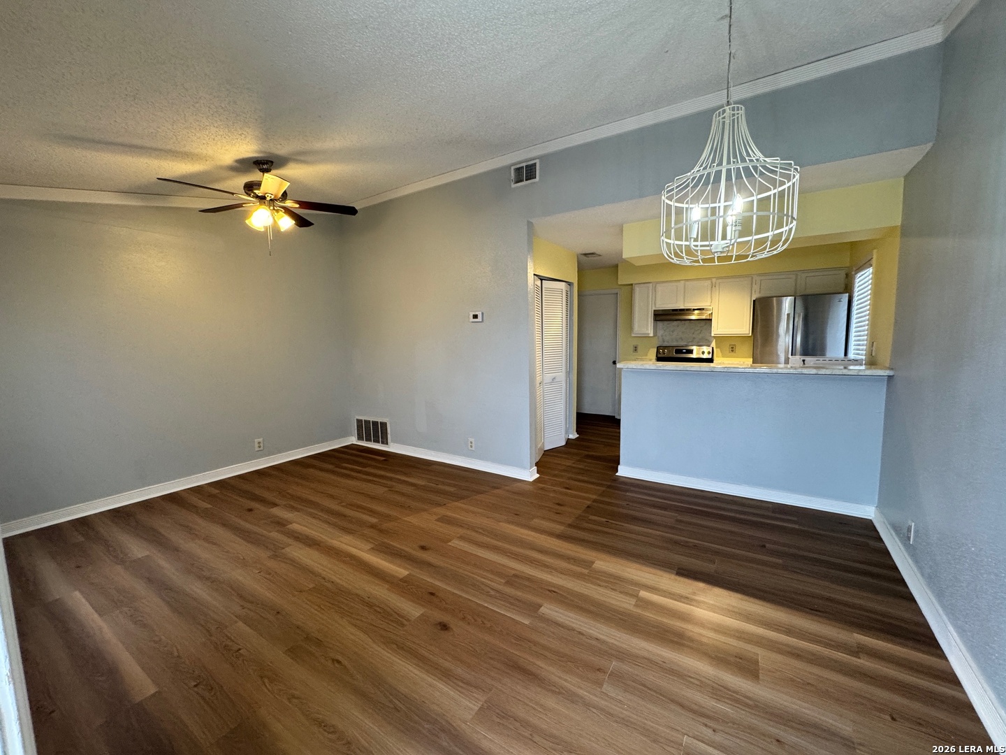 4949 Hamilton Wolfe San Antonio TX 78229