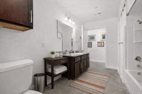 1401 S Flores San Antonio TX 78204