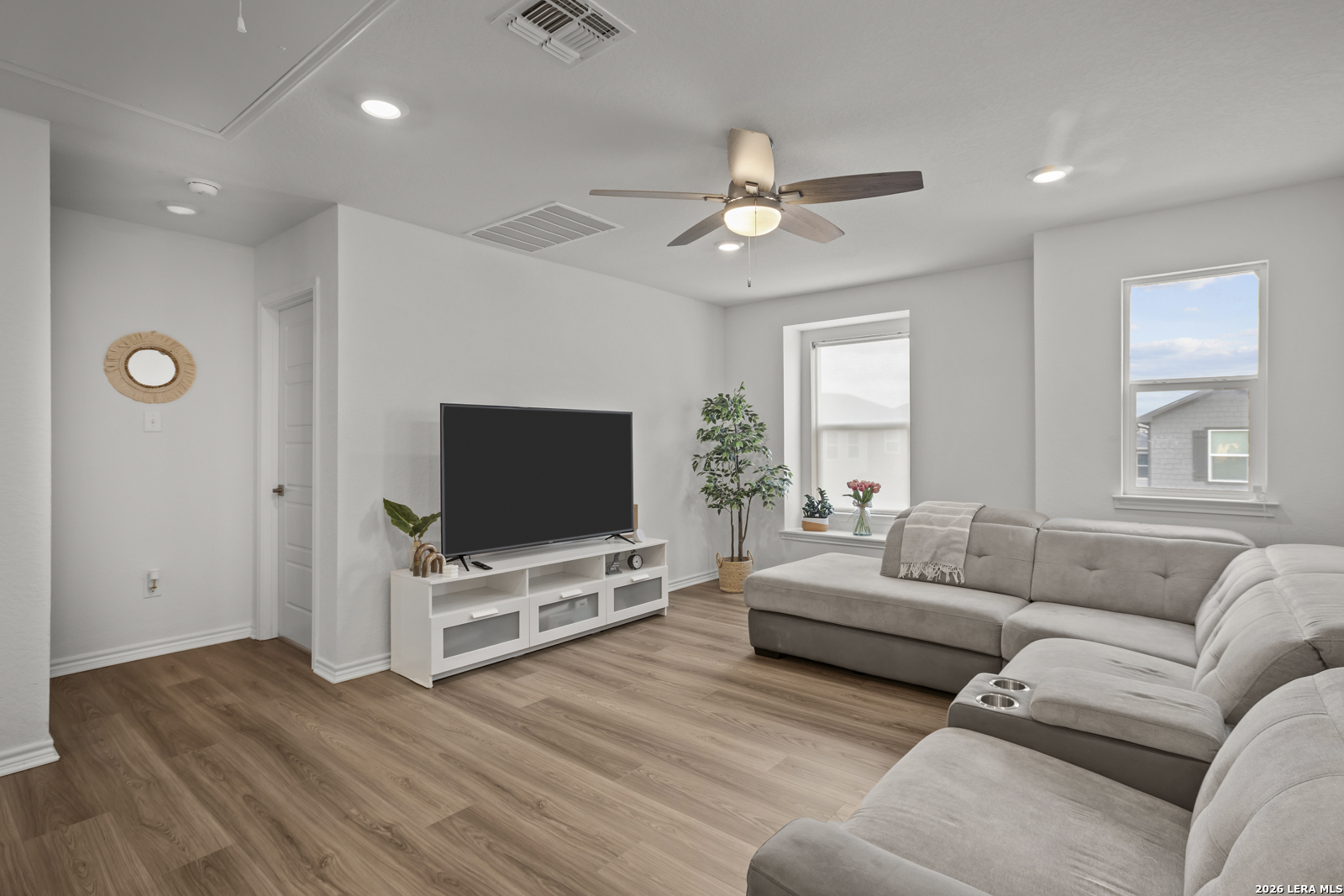 14839 Vance Jackson #312 San Antonio TX 78249
