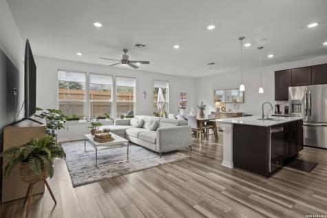 14839 Vance Jackson #312 San Antonio TX 78249
