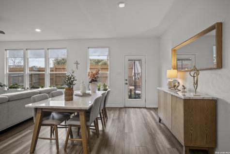 14839 Vance Jackson #312 San Antonio TX 78249