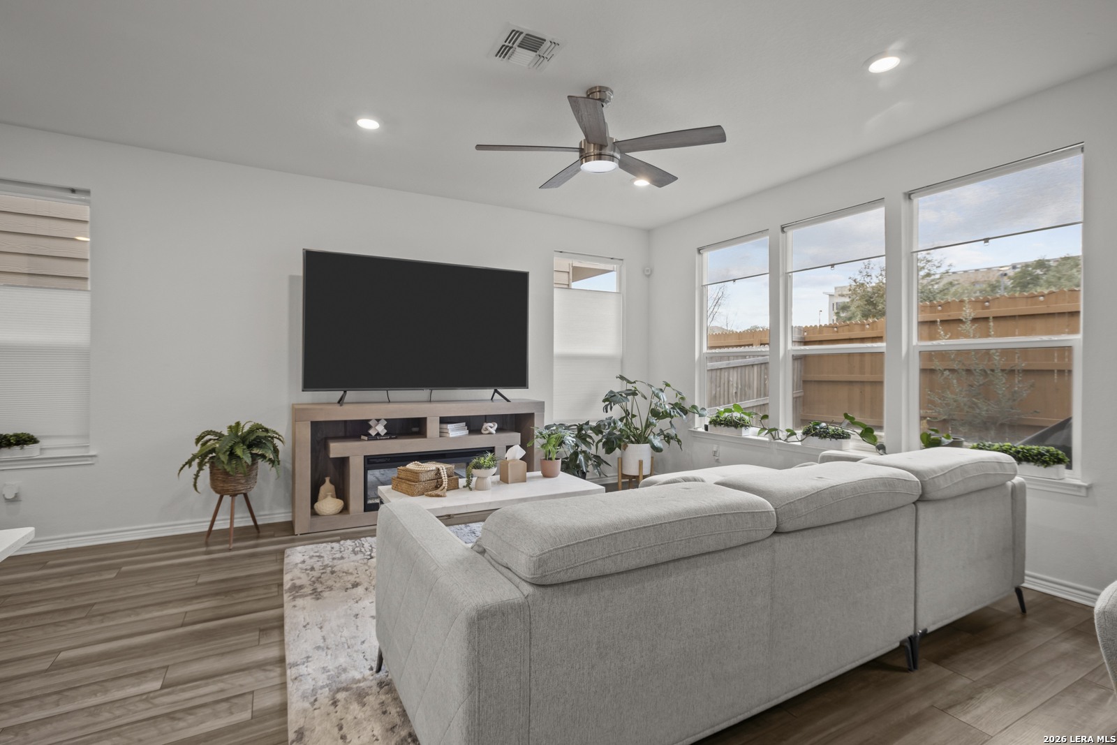14839 Vance Jackson #312 San Antonio TX 78249