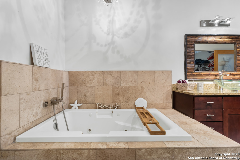 1339 S Flores San Antonio TX 78204
