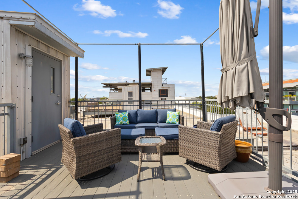 1339 S Flores San Antonio TX 78204