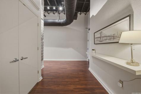214 E Travis Street San Antonio TX 78205
