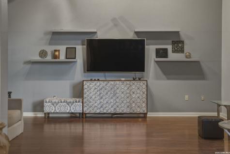 214 E Travis Street San Antonio TX 78205