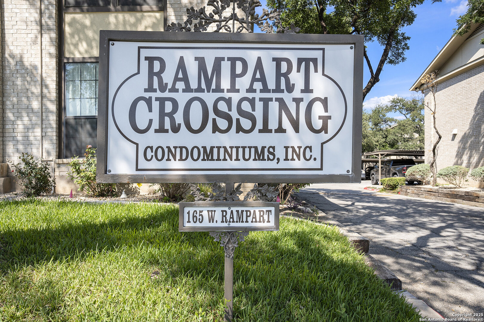 165 W Rampart San Antonio TX 78216