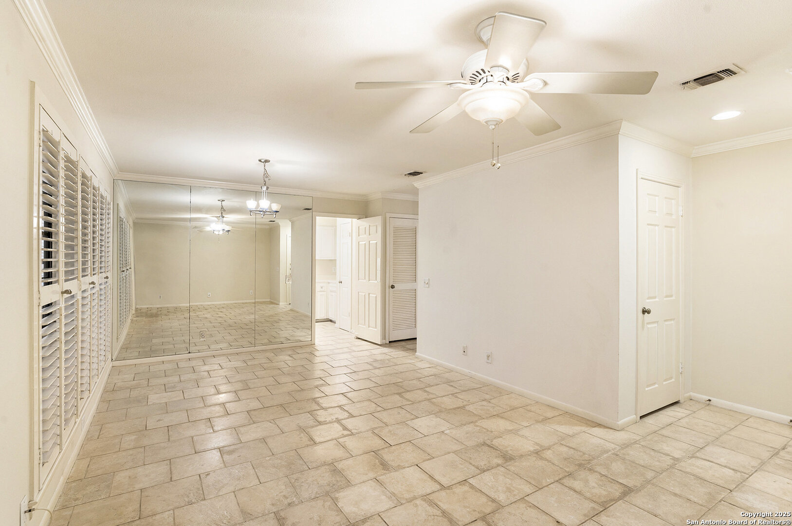 165 W Rampart San Antonio TX 78216