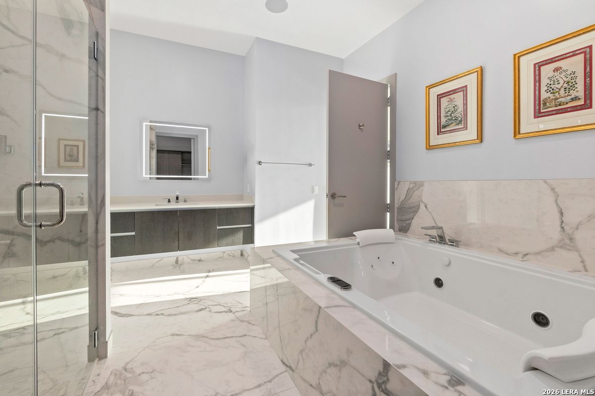 123 Lexington San Antonio TX 78205