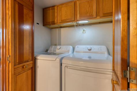 8655 Datapoint San Antonio TX 78229