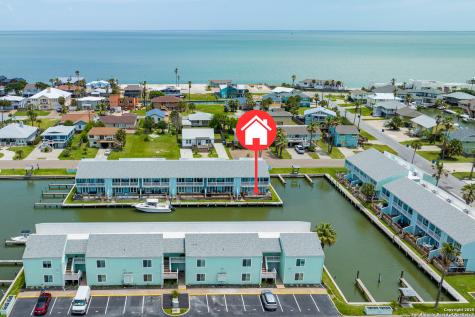 706 Lauderdale Rockport TX 78382