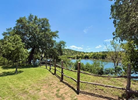 1012 Guadalupe Street Kerrville TX 78028
