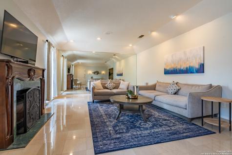 8033 N New Braunfels Avenue San Antonio TX 78209