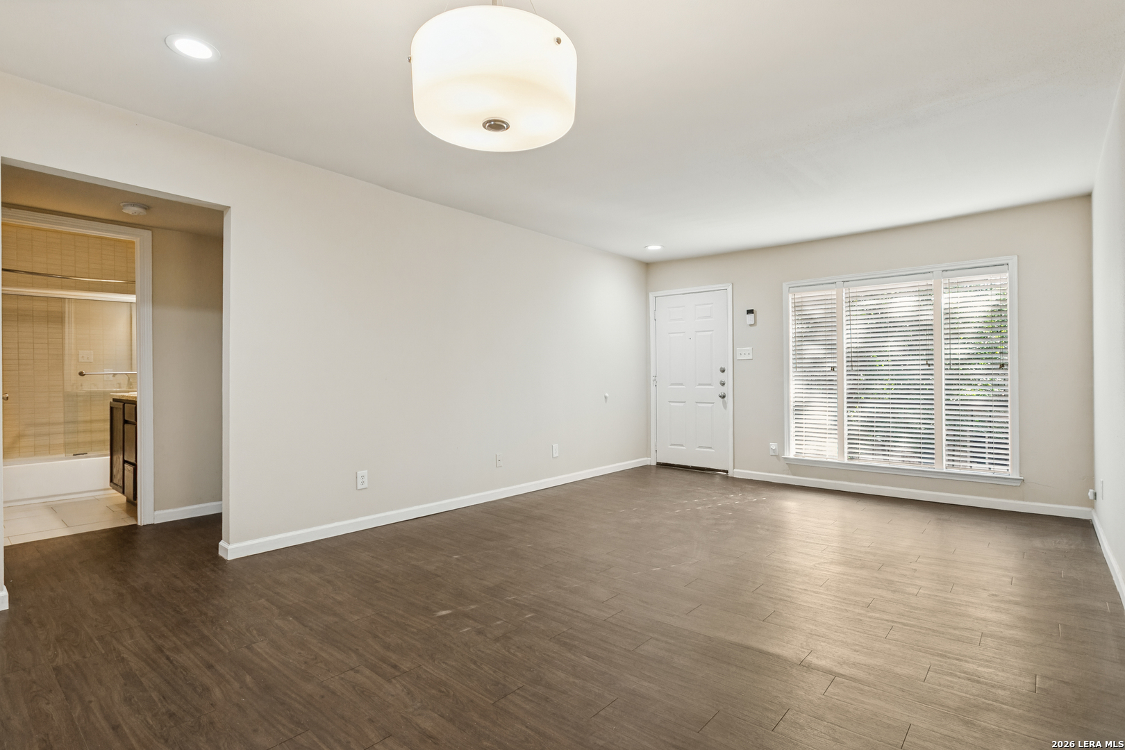 255 E Rampart Drive San Antonio TX 78216