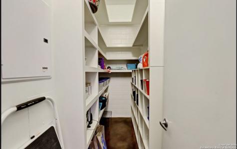 831 S Flores San Antonio TX 78204