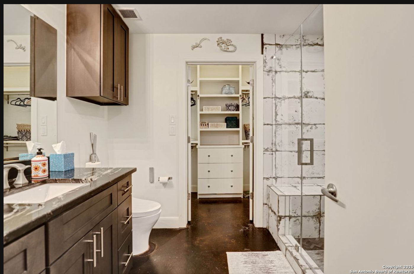 831 S Flores San Antonio TX 78204