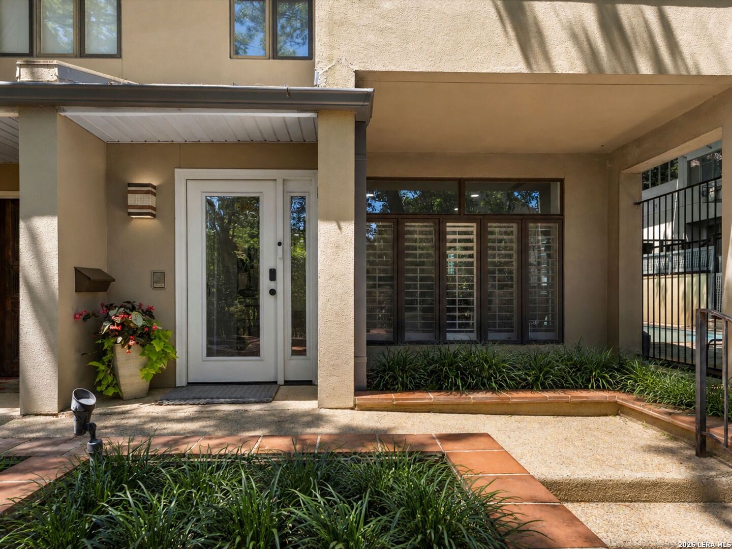123 Saint Dennis San Antonio TX 78209