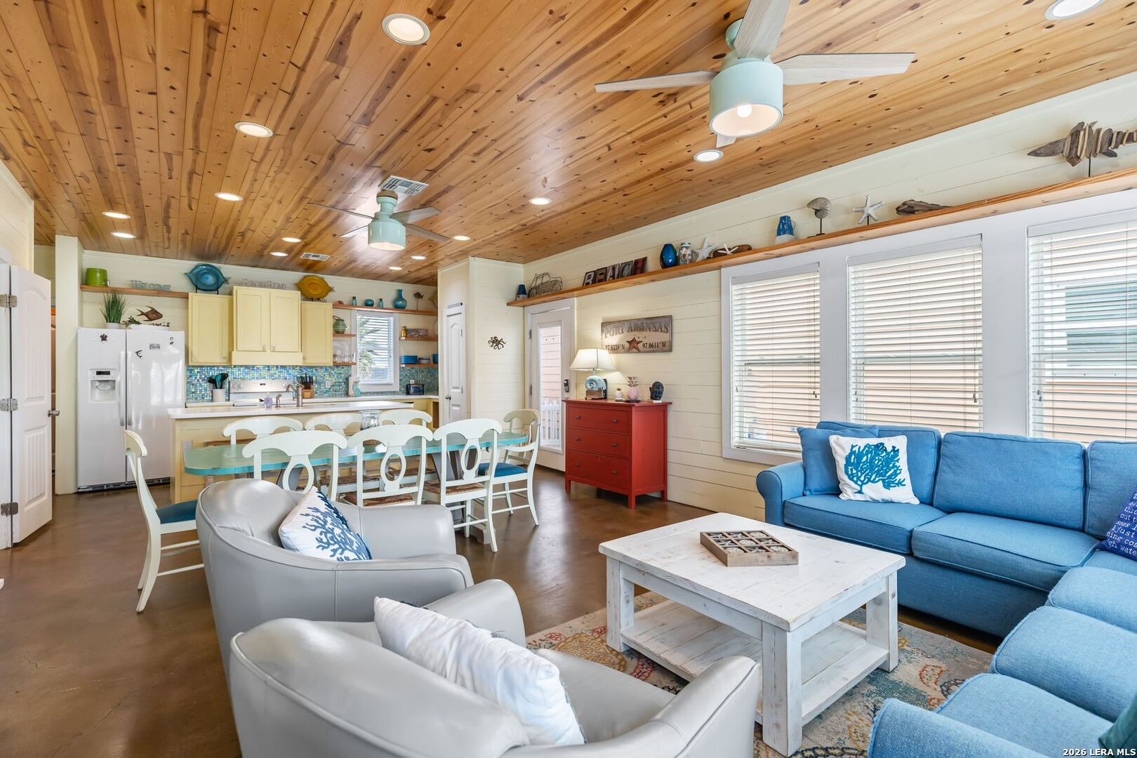 301 E Avenue C Port Aransas TX 78373