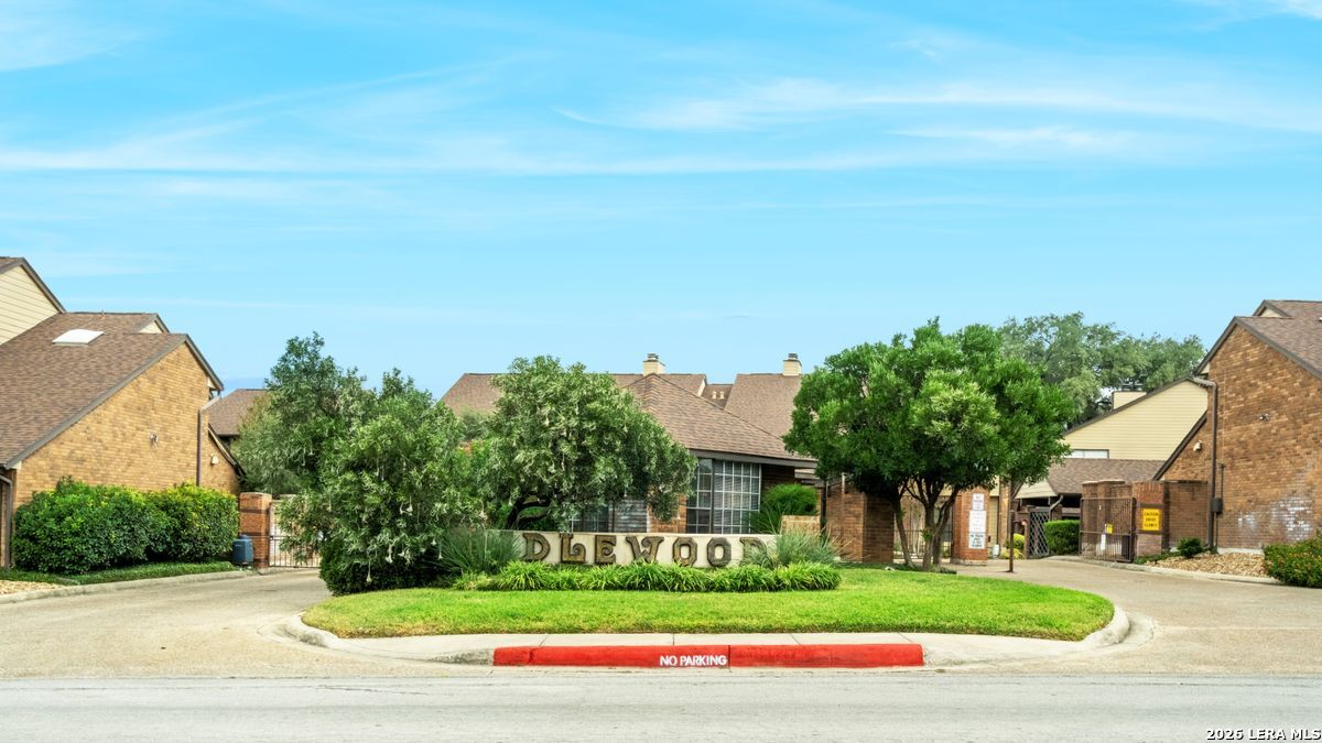 3605 Hidden Drive San Antonio TX 78217
