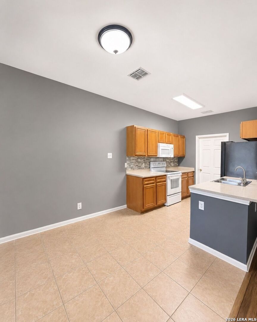 4109 St Charles Bay San Antonio TX 78229