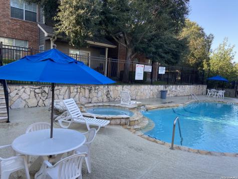 40 Chapel Hill San Antonio TX 78240