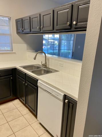 40 Chapel Hill San Antonio TX 78240
