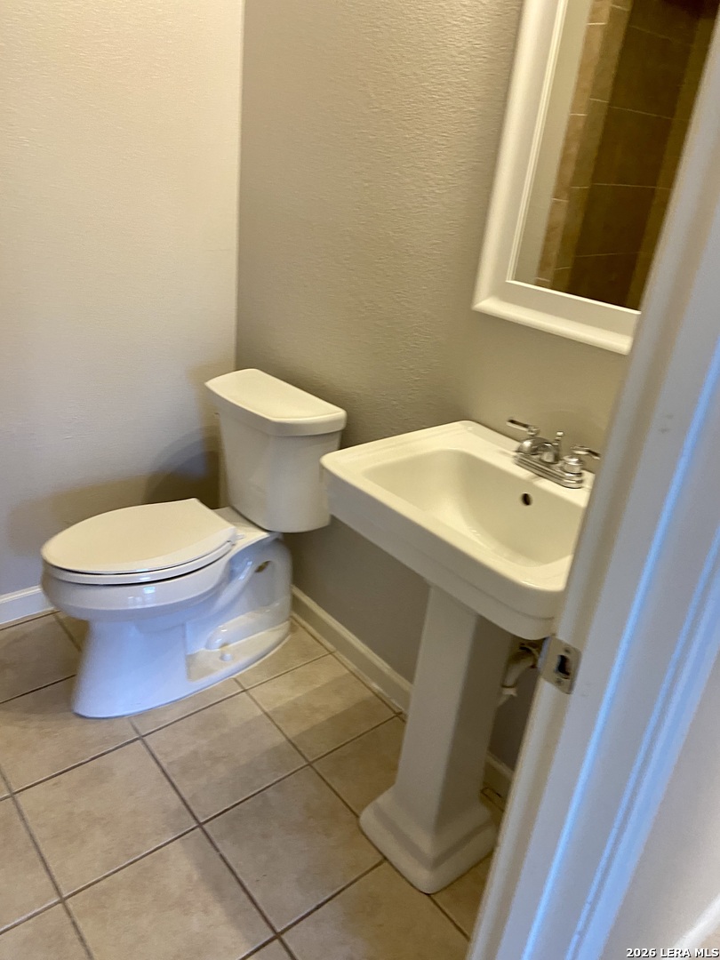 40 Chapel Hill San Antonio TX 78240