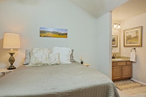 3202 Eisenhauer San Antonio TX 78209