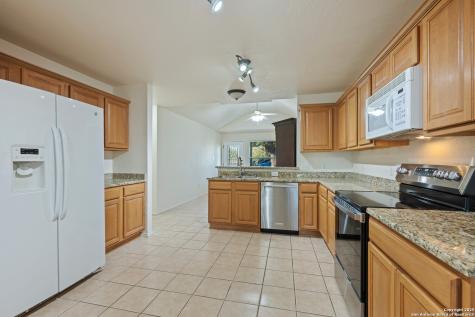 3202 Eisenhauer San Antonio TX 78209