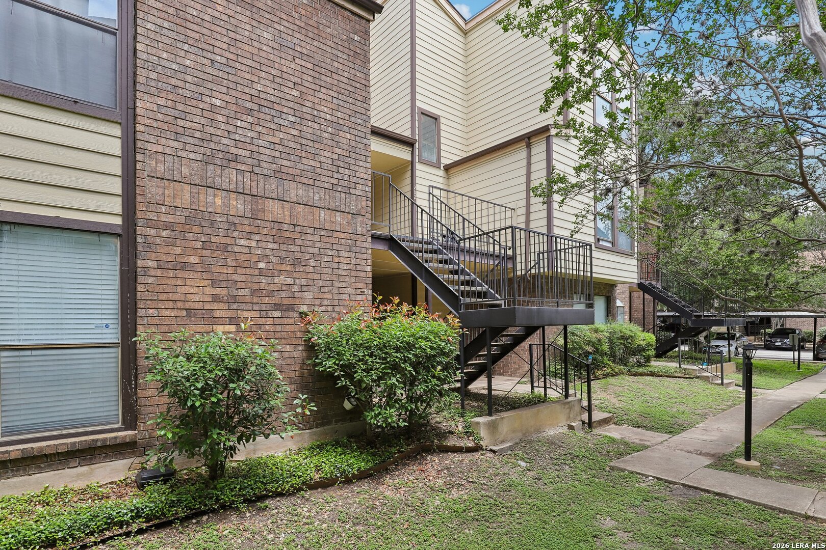 2542 Babcock San Antonio TX 78229