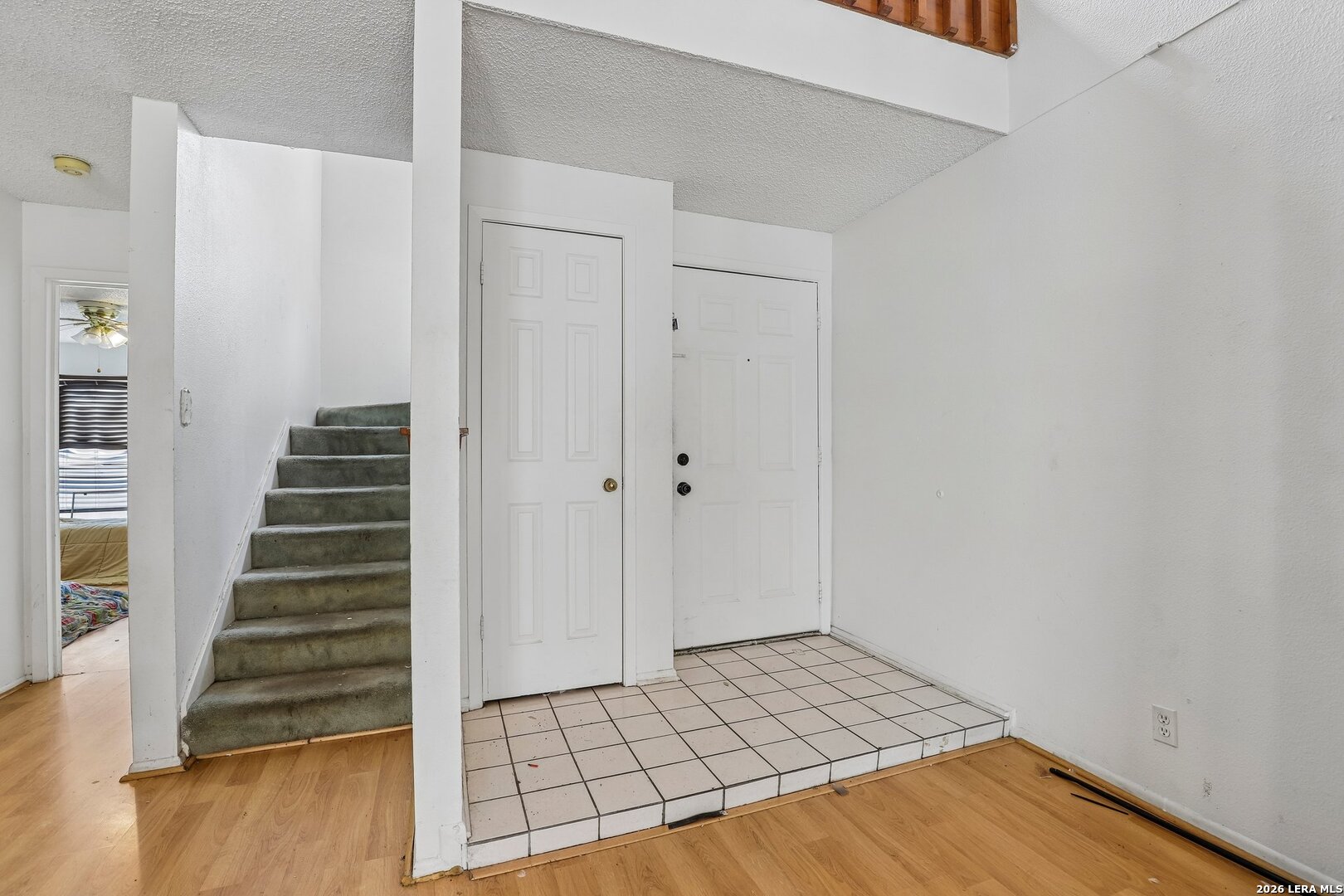 2542 Babcock San Antonio TX 78229