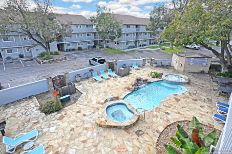 730 E Mather Street New Braunfels TX 78130