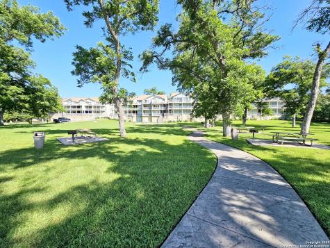 730 E Mather Street New Braunfels TX 78130