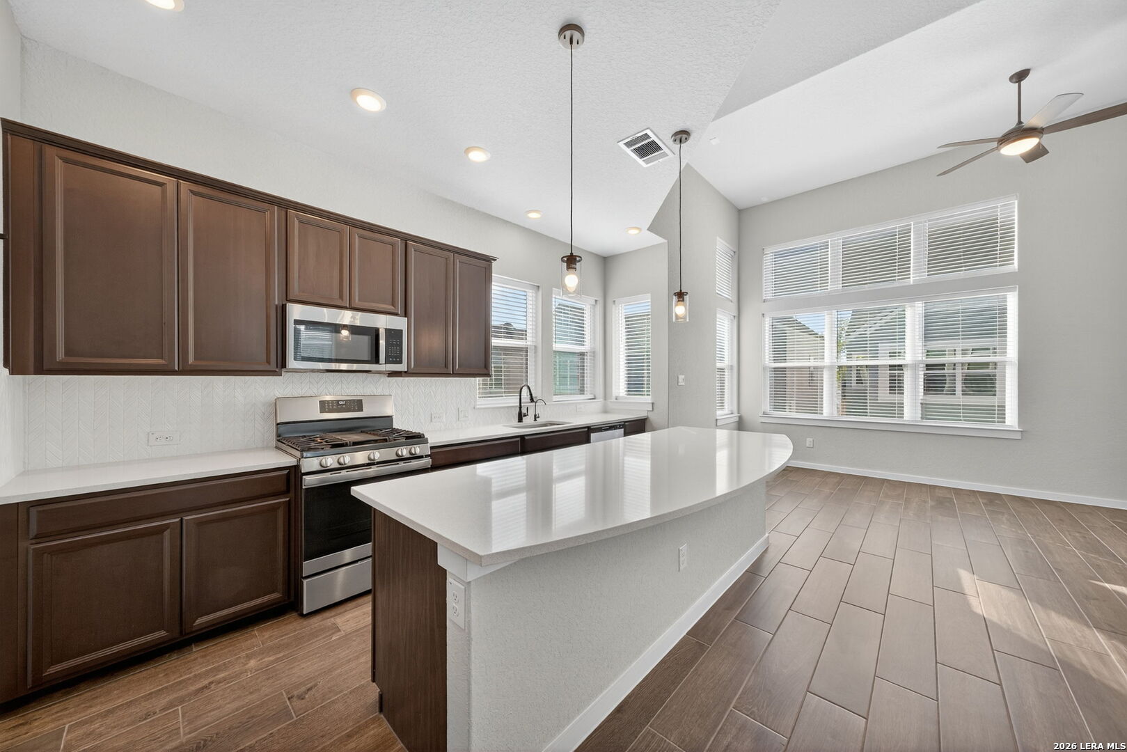 5843 Whitby San Antonio TX 78240