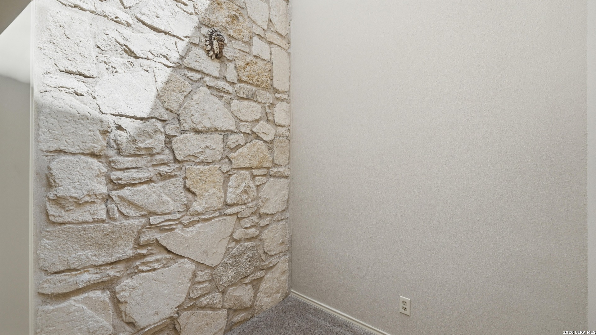 17306 Piney Woods San Antonio TX 78248