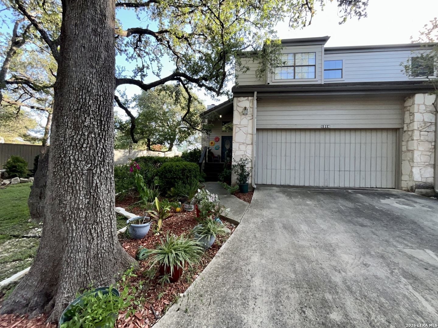 1316 Saint Andrews San Antonio TX 78248
