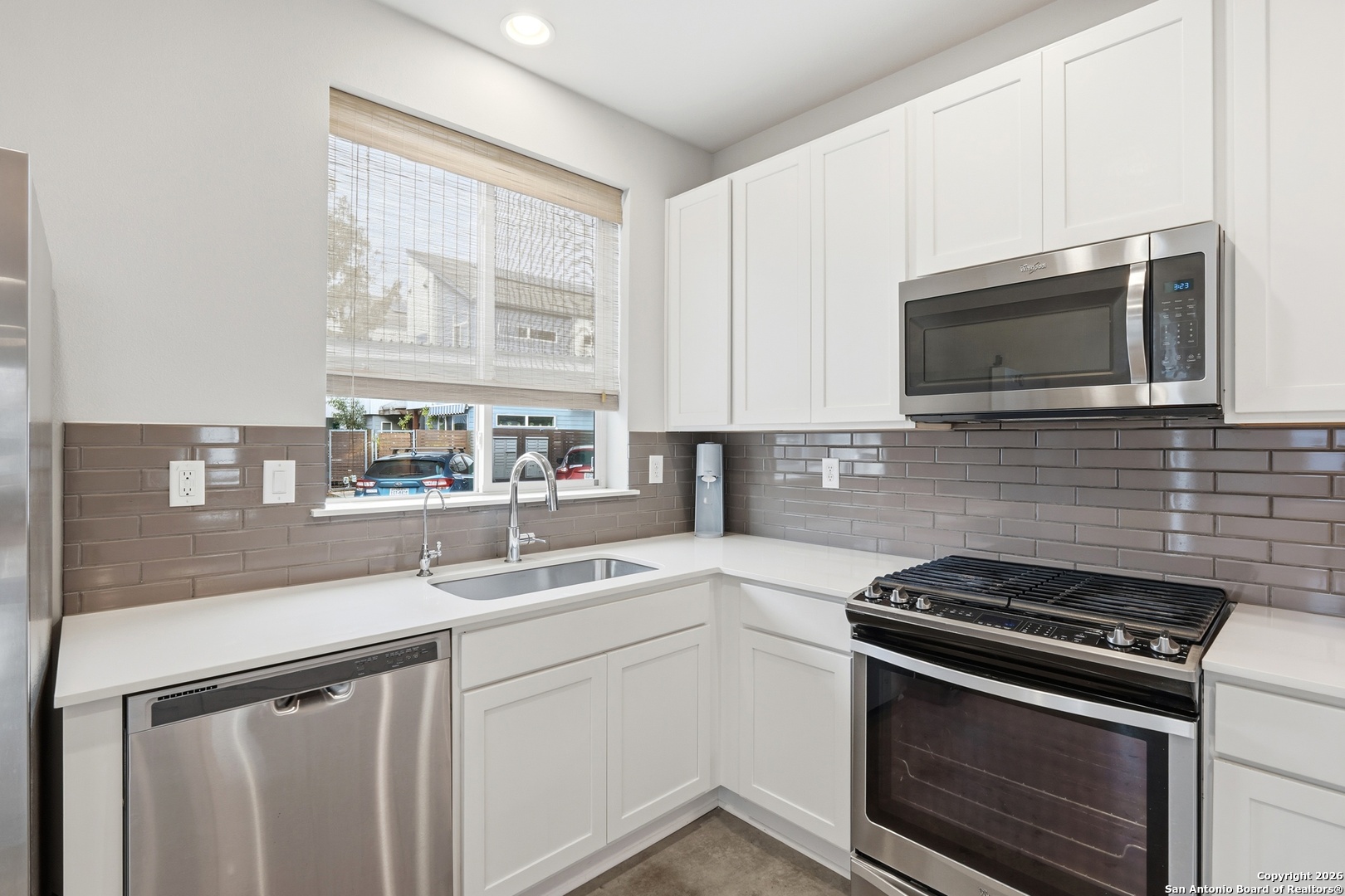 330 Clay San Antonio TX 78204