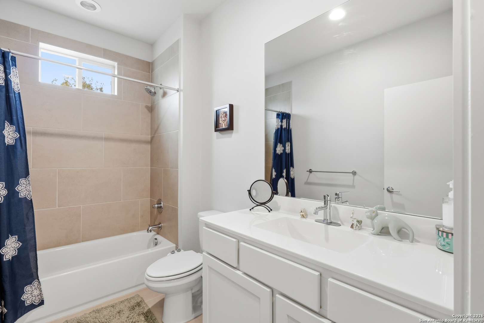 330 Clay San Antonio TX 78204