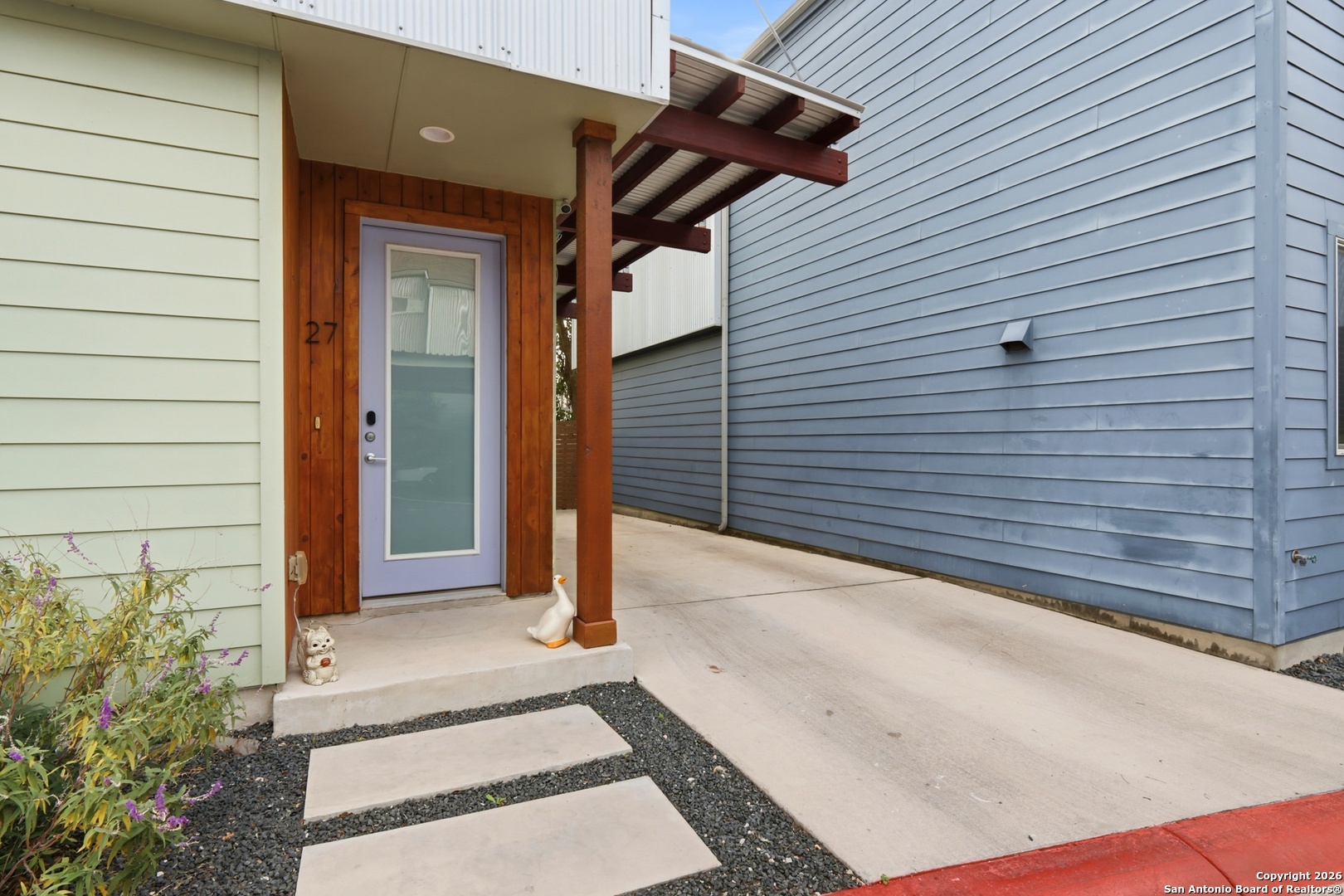 330 Clay San Antonio TX 78204