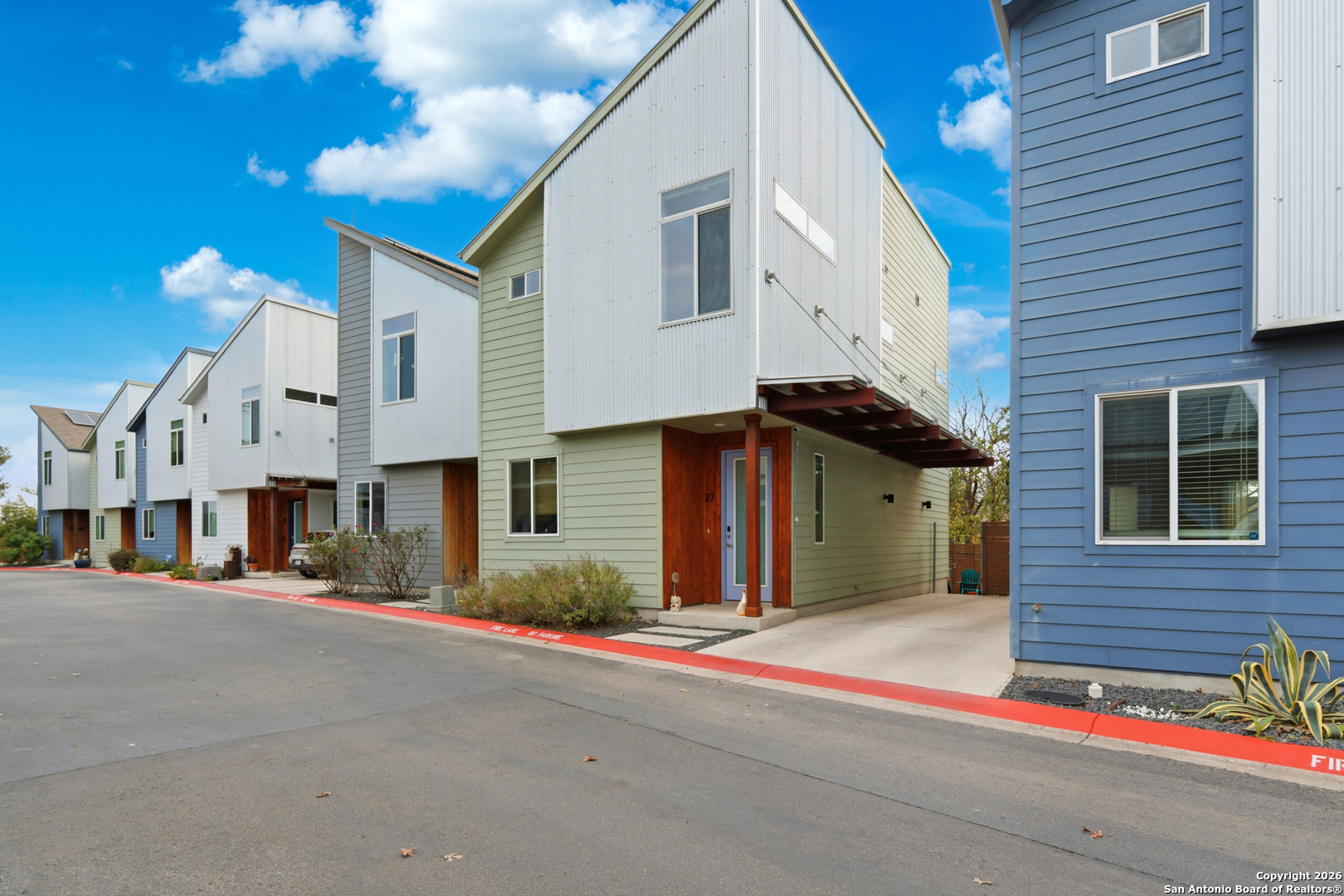 330 Clay San Antonio TX 78204