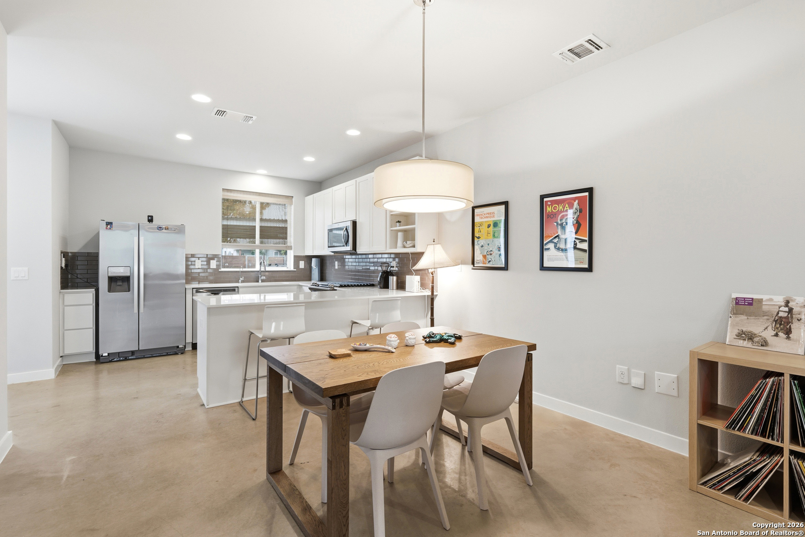 330 Clay San Antonio TX 78204