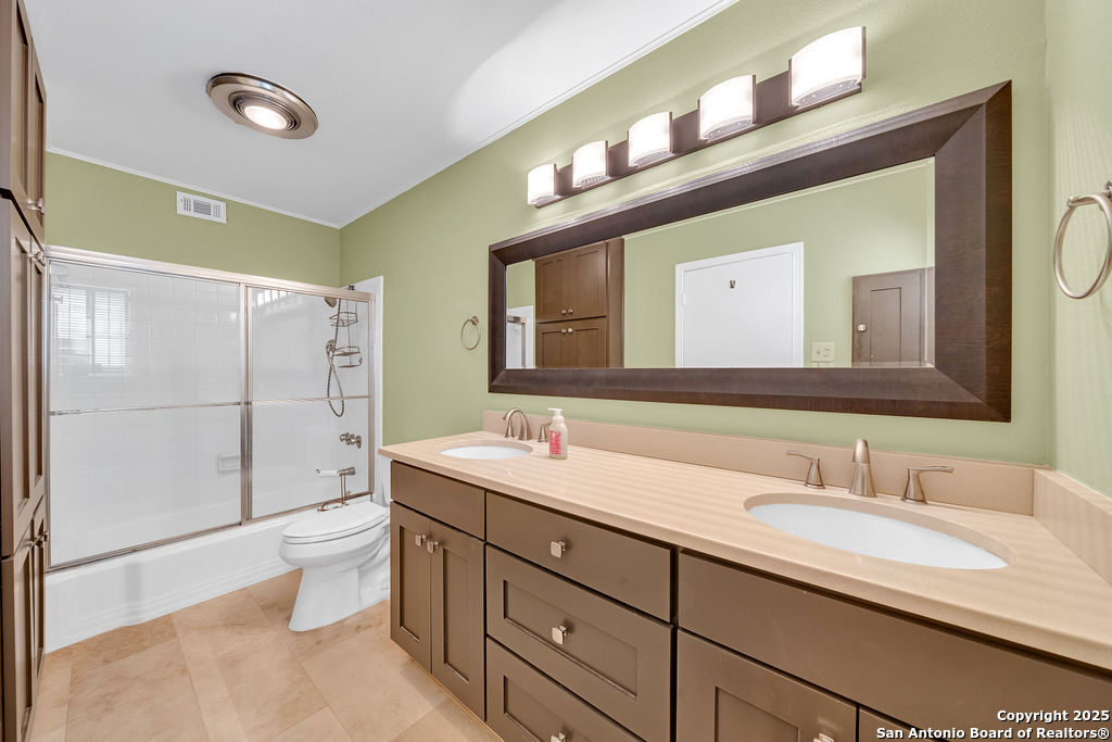 102 Ruelle San Antonio TX 78209