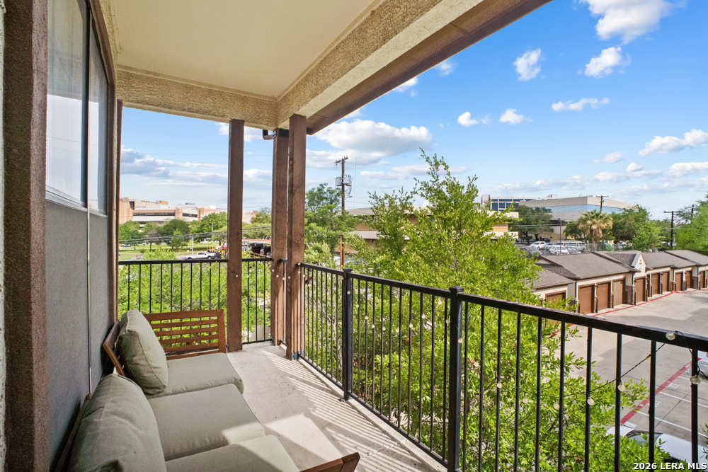7342 Oak Manor Drive San Antonio TX 78229