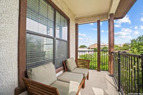 7342 Oak Manor Drive San Antonio TX 78229