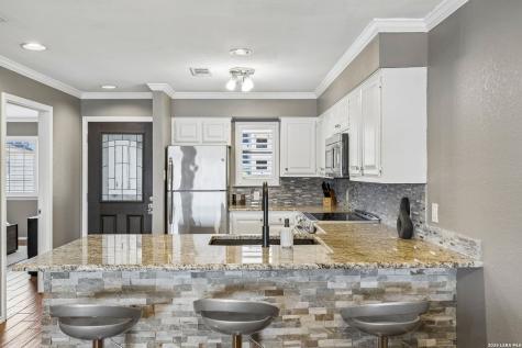101 Island Drive Horseshoe Bay TX 78657