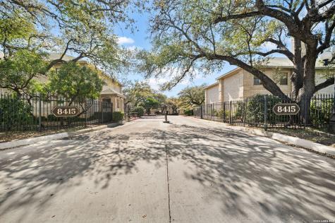 8415 Fredericksburg Road San Antonio TX 78229