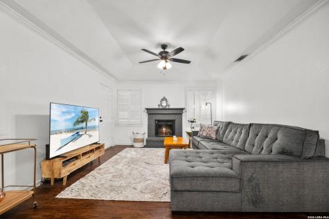 8415 Fredericksburg Road San Antonio TX 78229