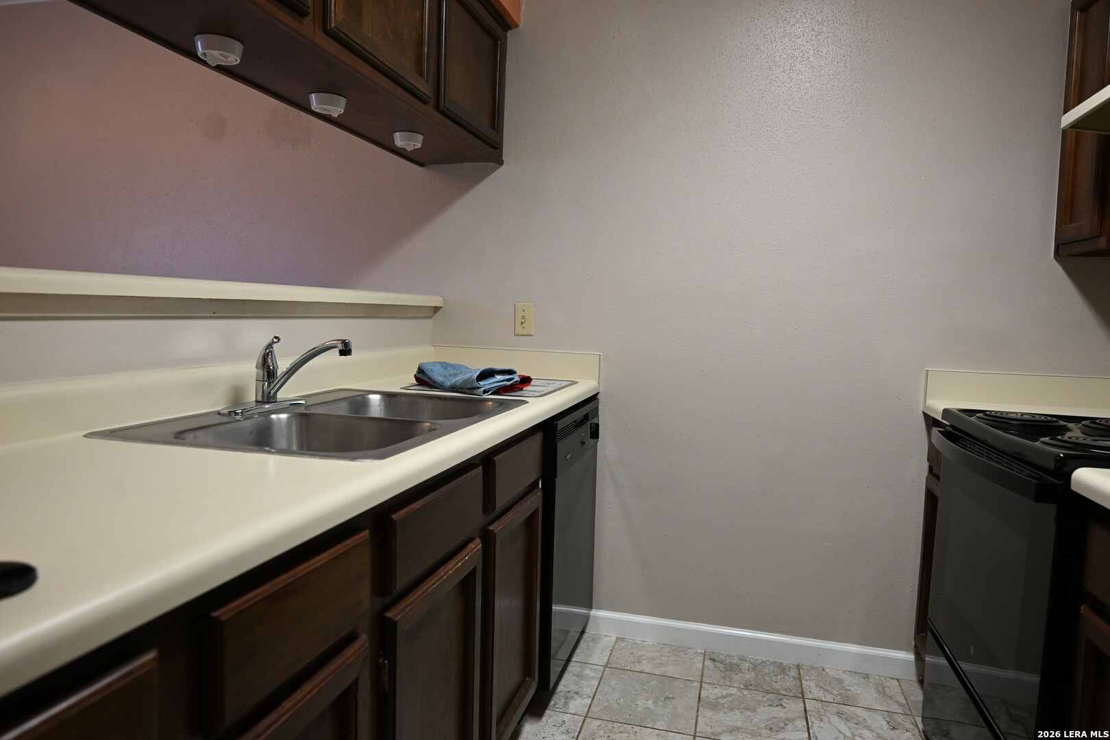 10527 Perrin Beitel San Antonio TX 78217